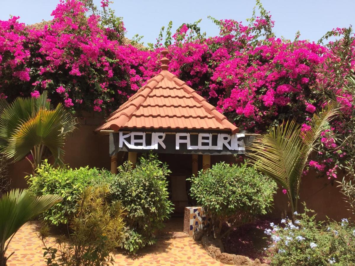 Residence Keur Fleurie Toubab Dialao Exterior foto